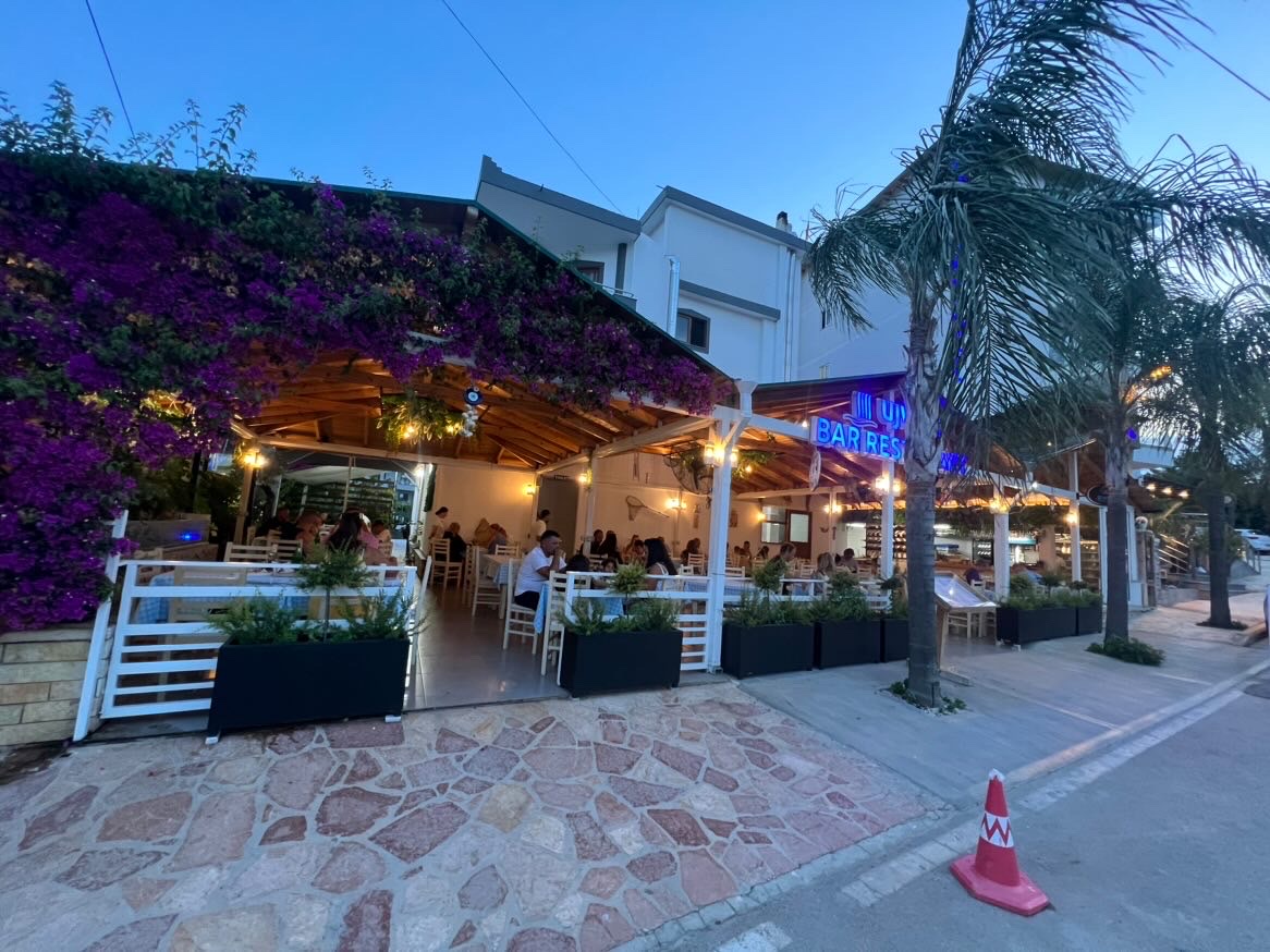 Ujvara Restaurant in Ksamil