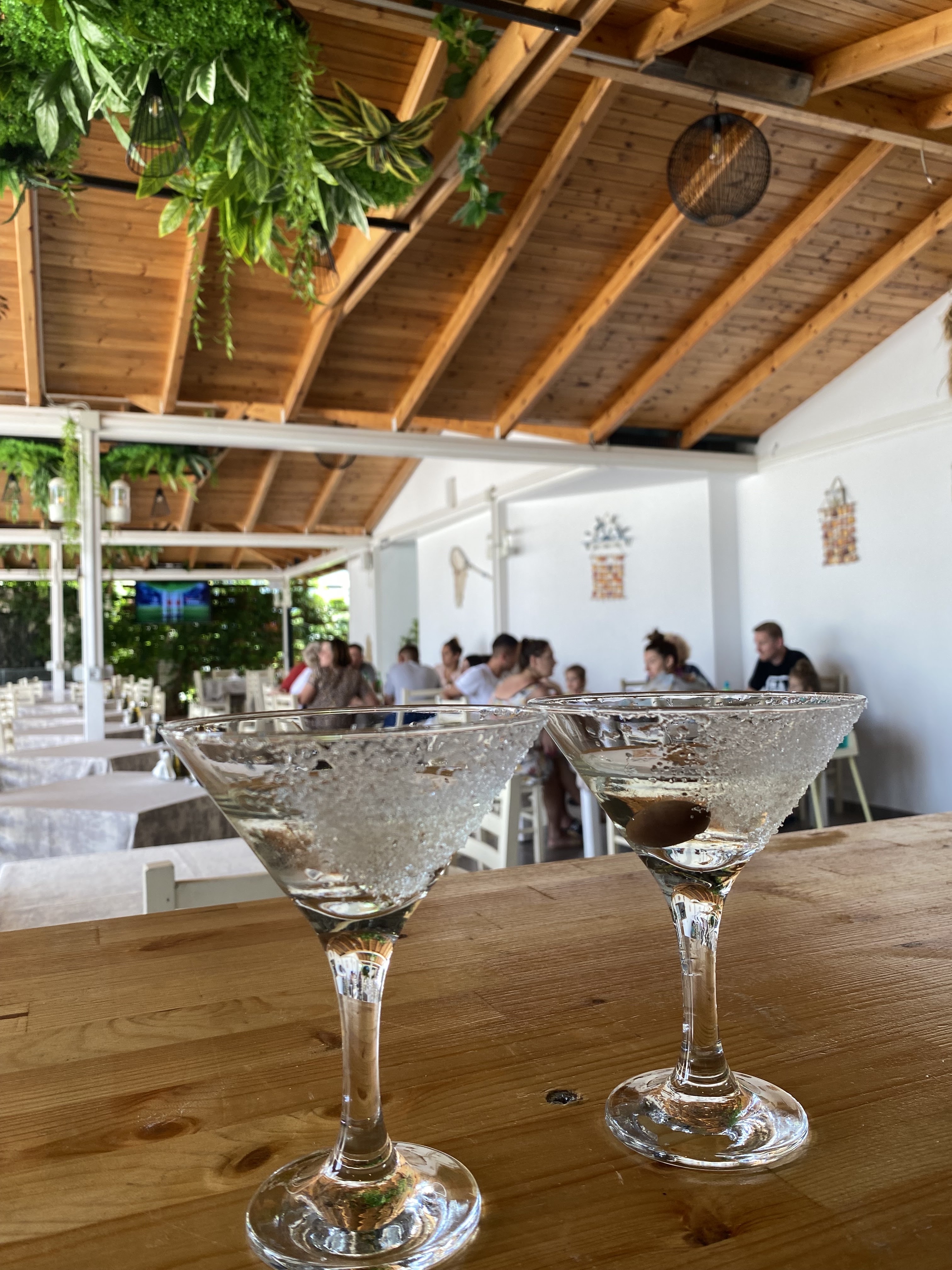 Ujvara Restaurant in Ksamil